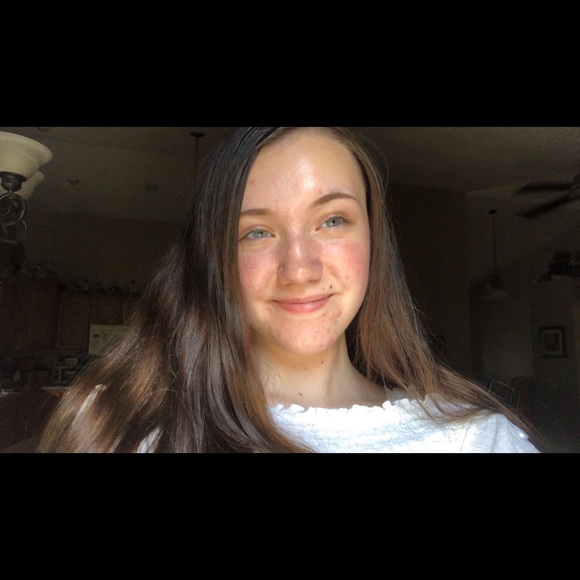 Meet your Posher, Bianna - Picture 4 of 4